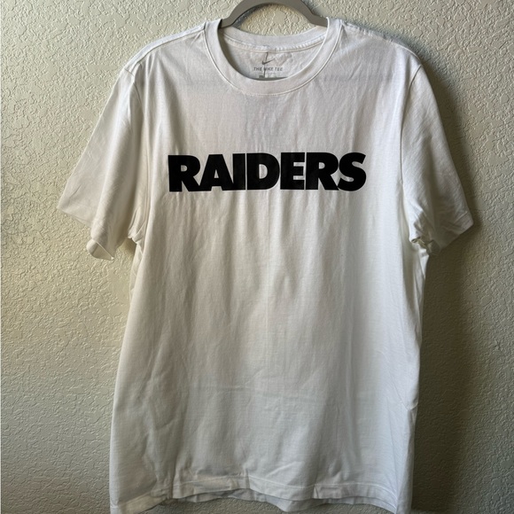 NWT - White Nike Las Vegas Raiders NFL T-Shirt - Large - Picture 2 of 5